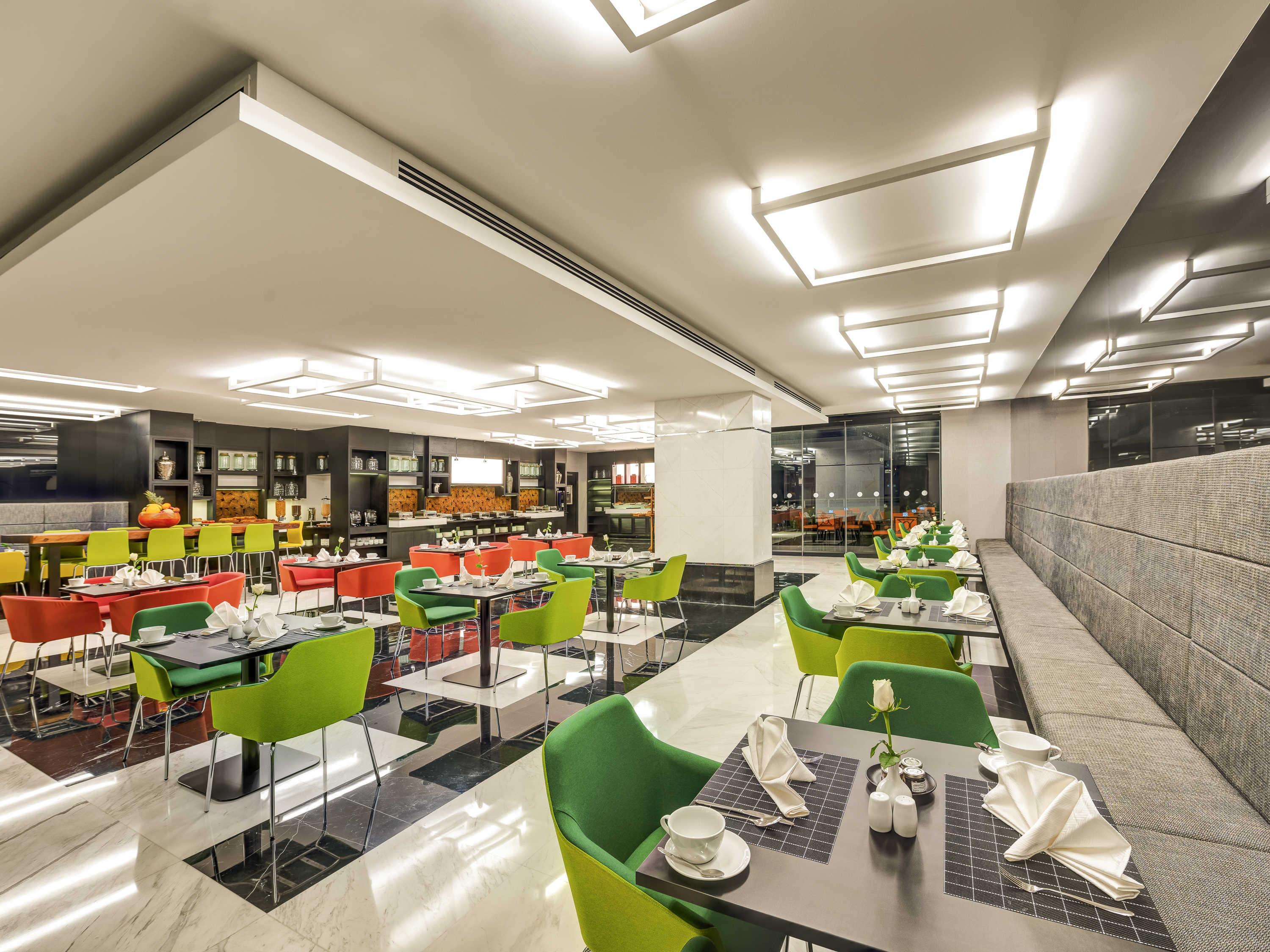 Novotel Expo Centre Hotel 4*