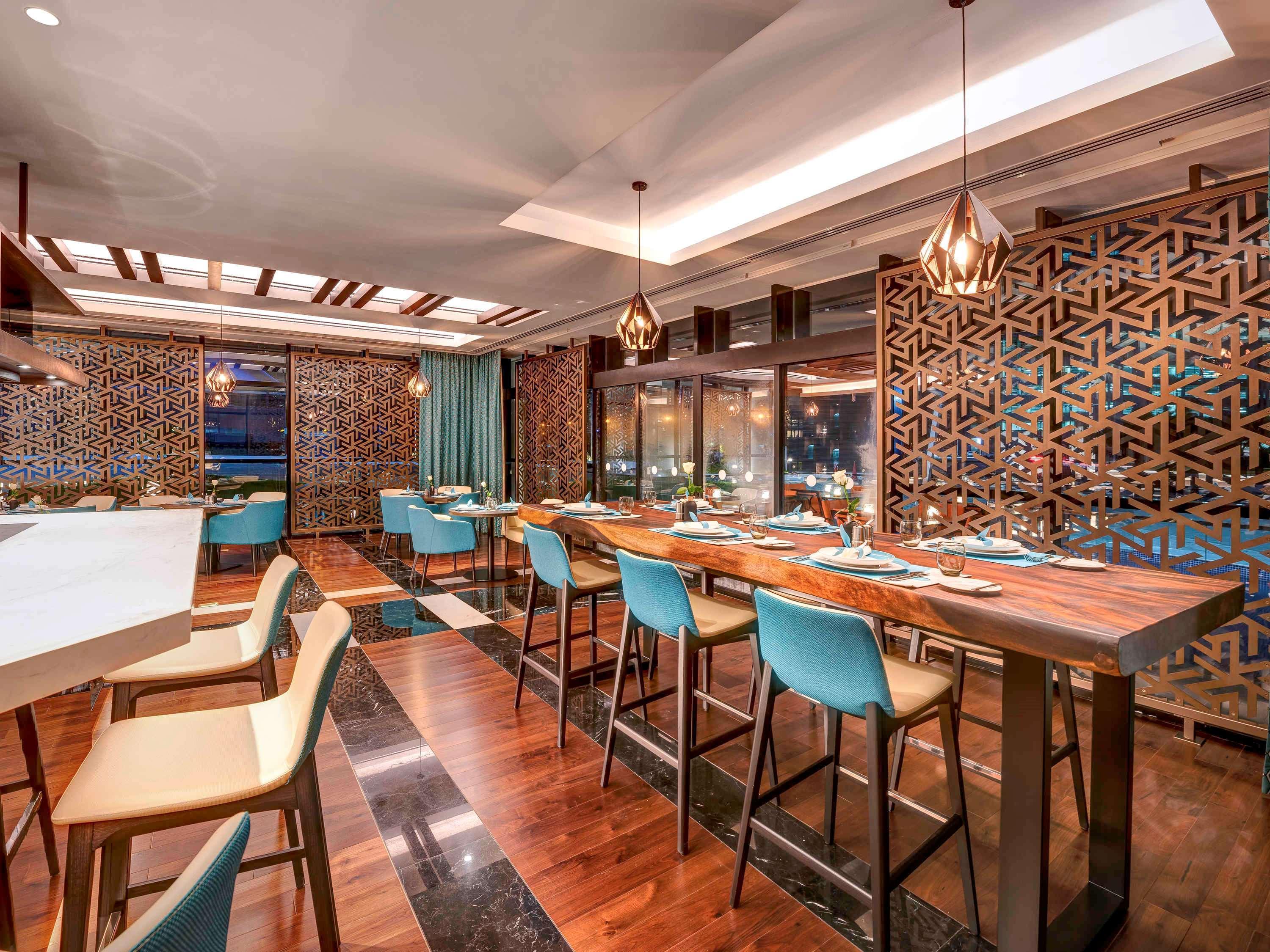 Novotel Expo Centre 4*
