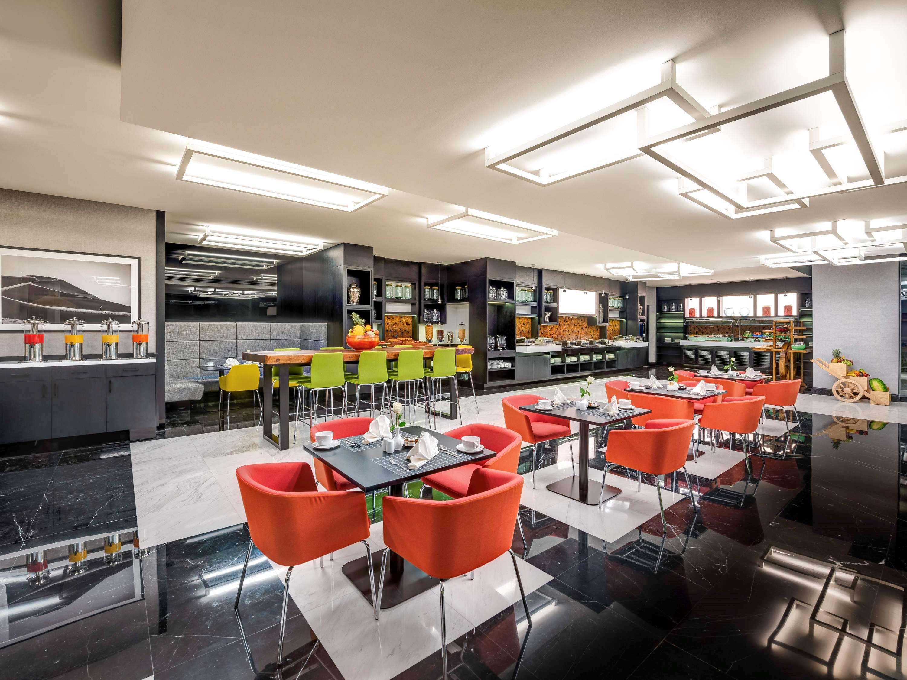 Novotel Expo Centre 4*