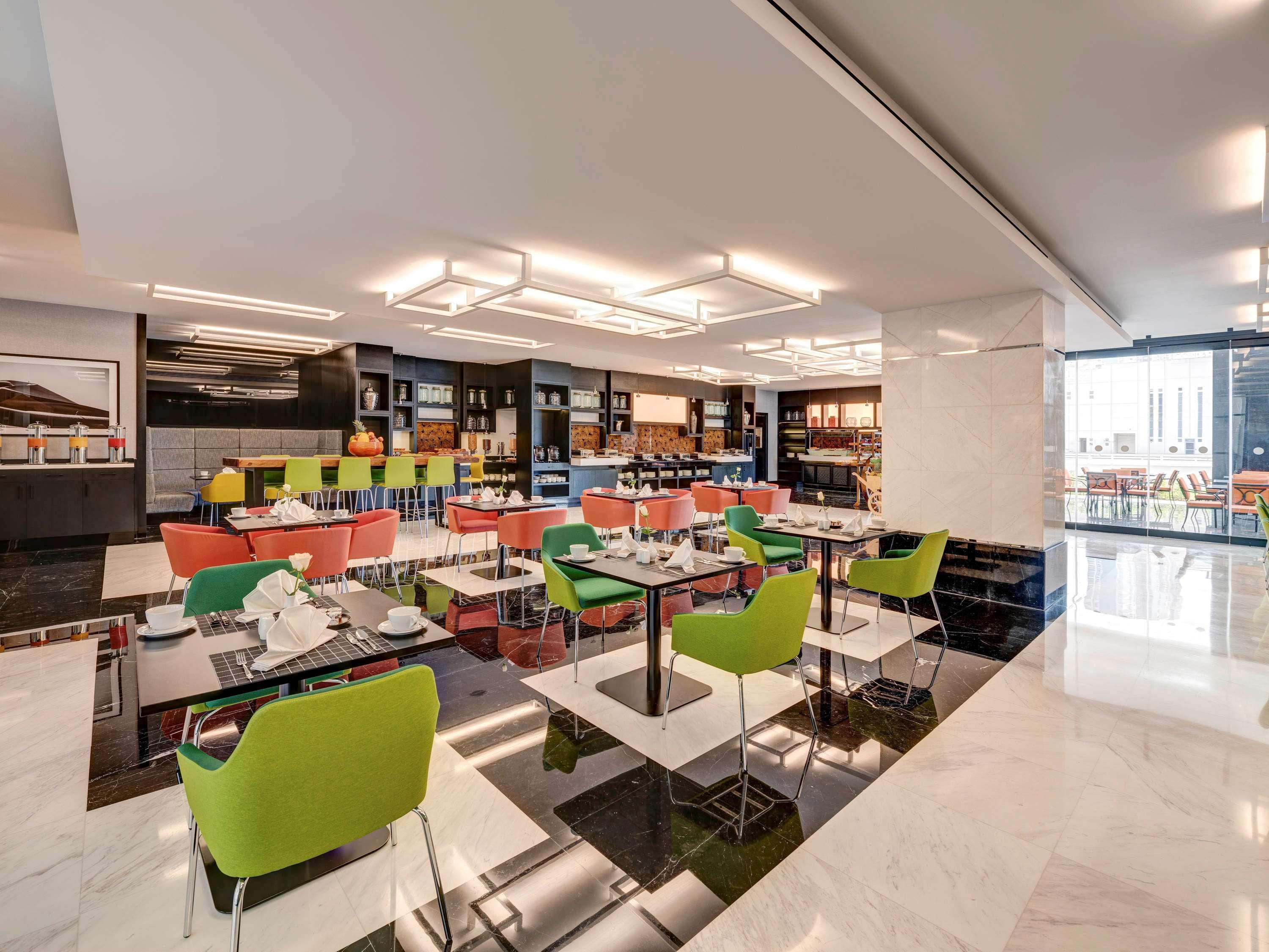 Novotel Expo Centre 4*