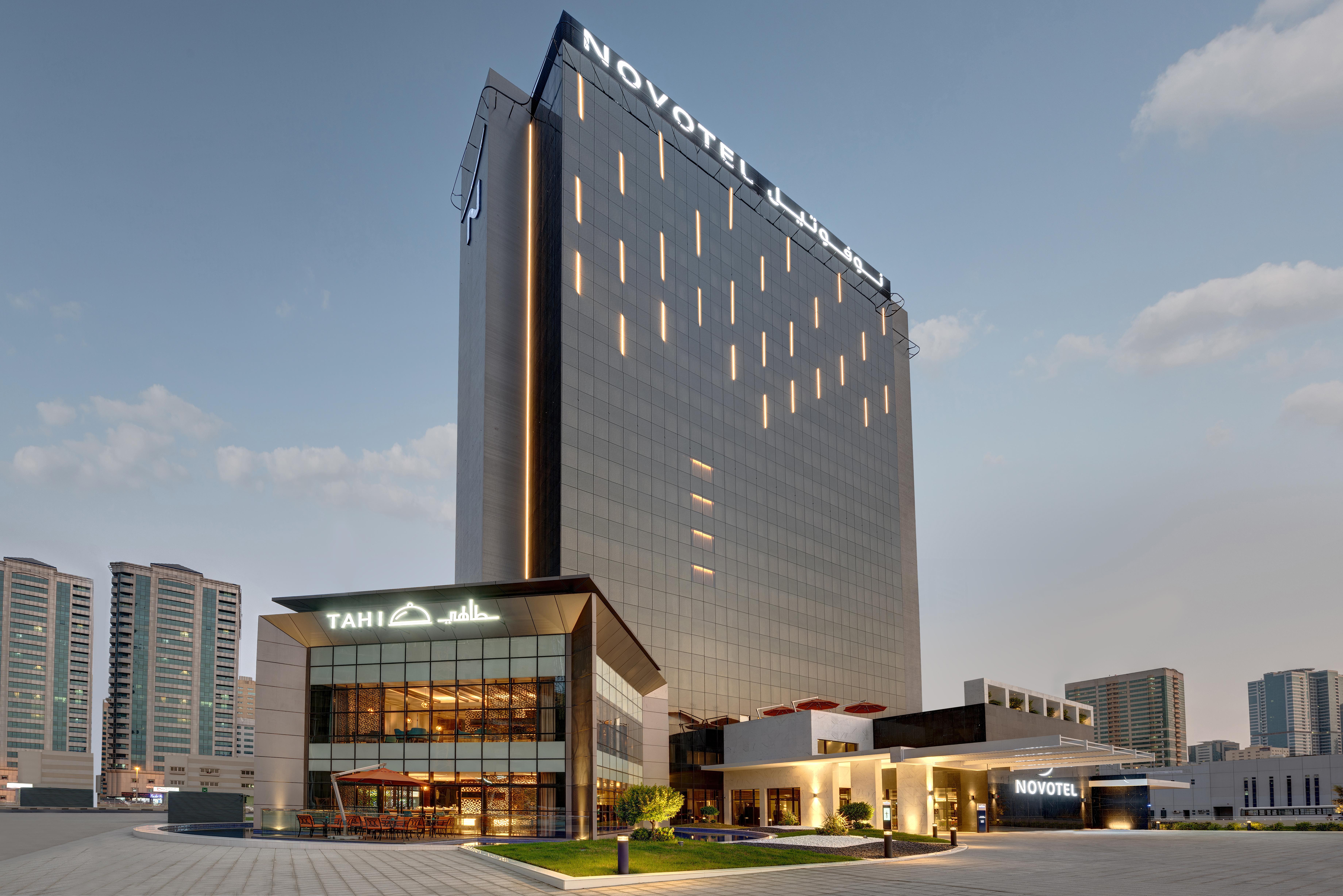 Novotel Expo Centre Отель
