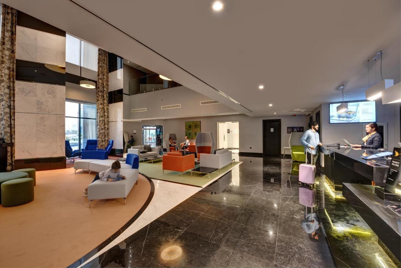 Отель Novotel Expo Centre Шарджа
