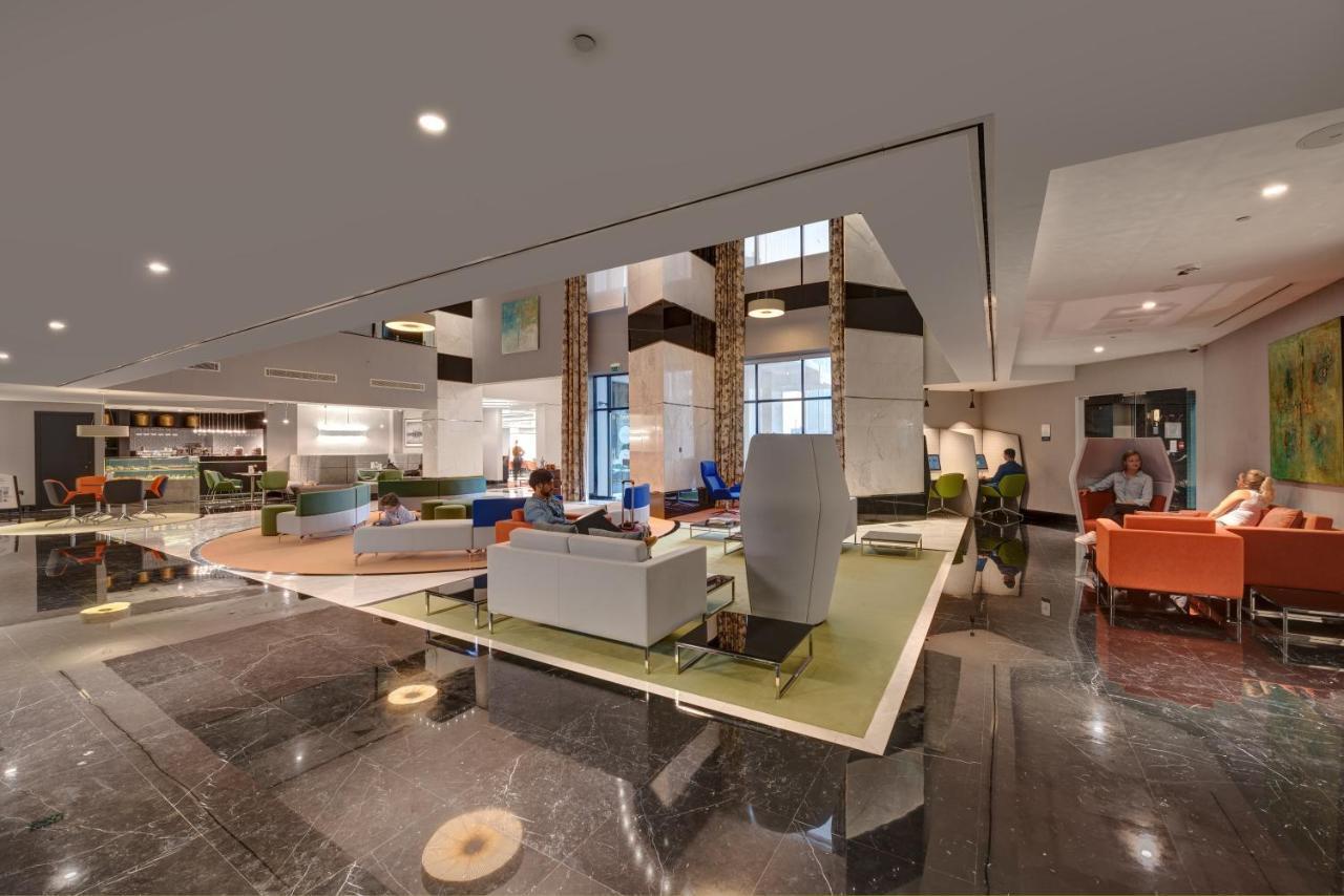 Novotel Expo Centre Отель